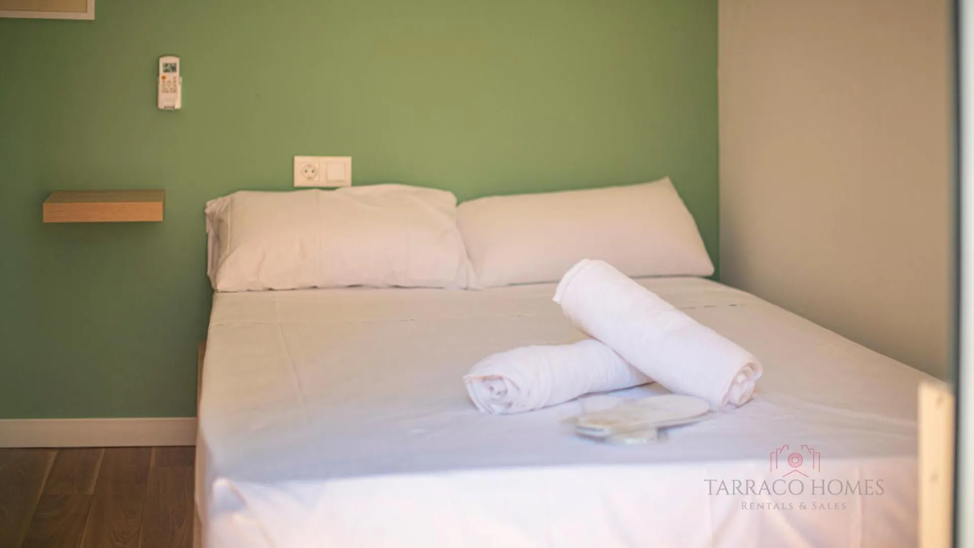 Tarracohomes-Th08 Apartamento Con Patio Privado En El Centro De Tarragona 0*,  İspanya
